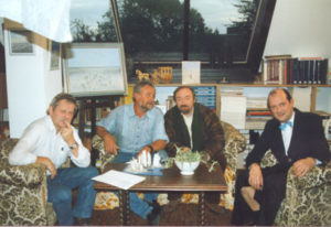 Director Gie Lavigne with Paul Ricour and Ludo Hellings in his studio for the shooting Of the film Interflix », November 1995